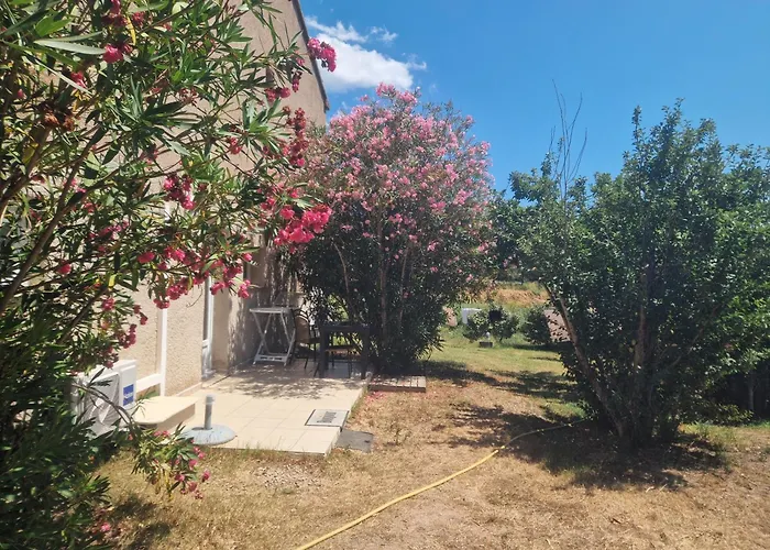 Rez De Avec Jardin *